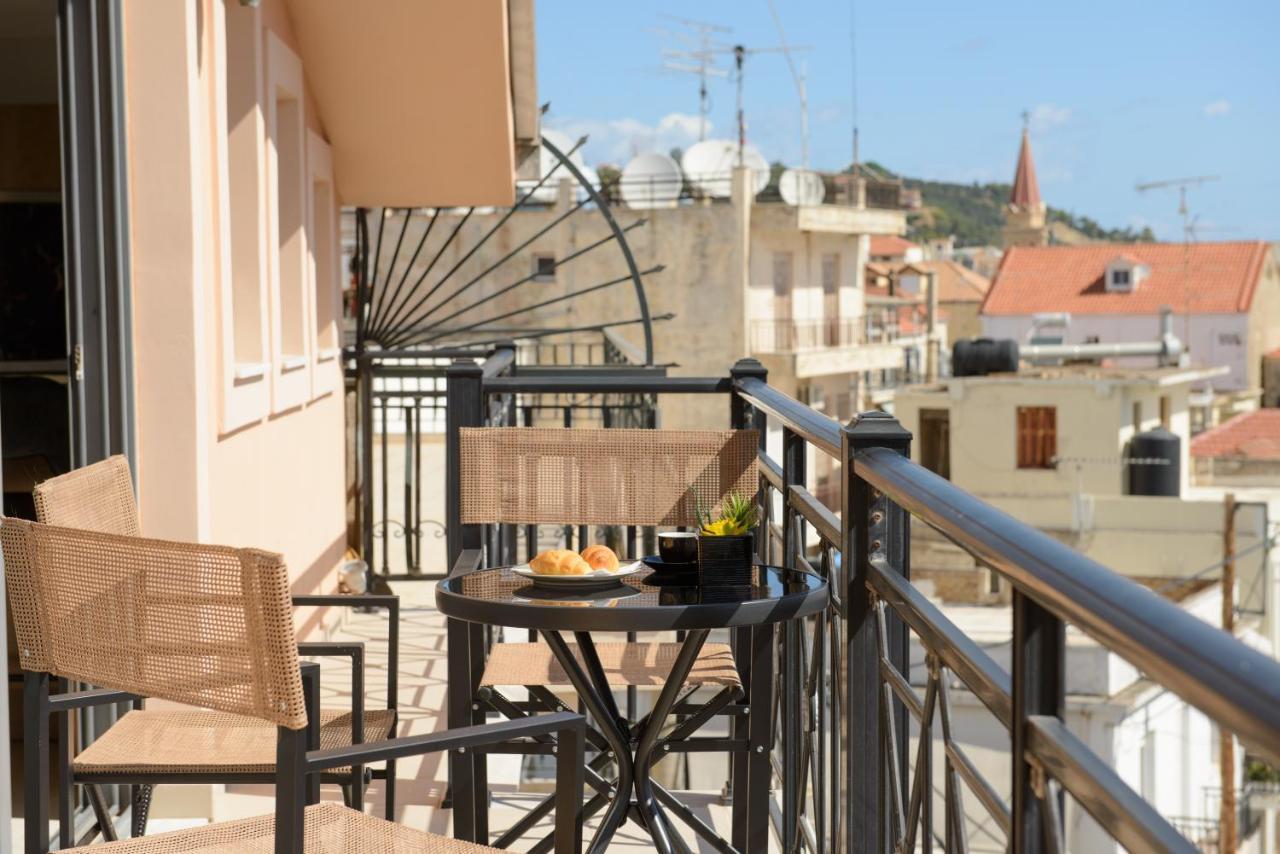 Zissis Downtown